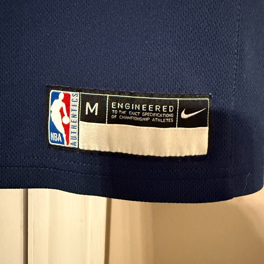 NBA | Nike Youth Grizzlies Jersey, Ja Morant - Picture 2 of 4